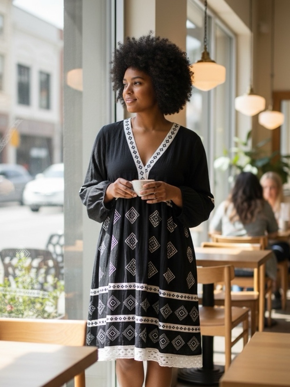NEW! Black and White Geometric Pattern Dress Coverup Size XL